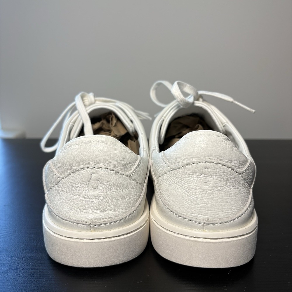 New OluKai Pehuea Li 'ILi Women's 9 White Leather Low Top Sneakers Retail $120 - Picture 4 of 5